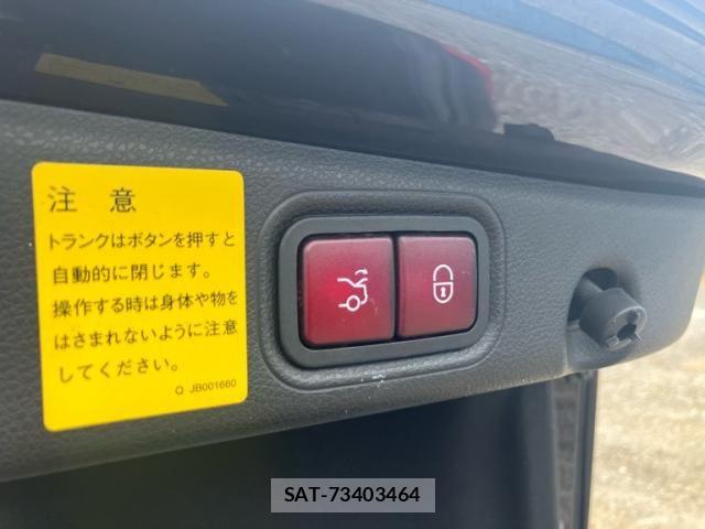 Mercedes Benz E-CLASS 2016-07 8743851-10