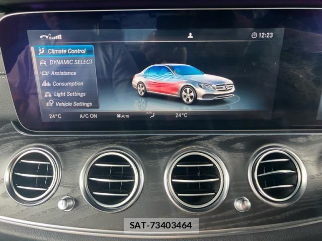 Mercedes Benz E-CLASS 2016-07 8743851-22