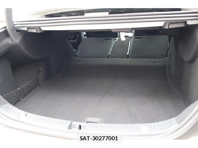 Mercedes Benz E-CLASS 2016-09 8743848-6