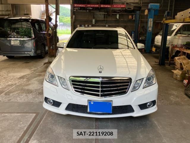Mercedes Benz E-CLASS 2009-08 8796625-0