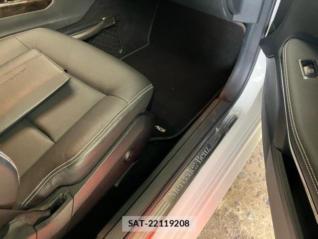 Mercedes Benz E-CLASS 2009-08 8796625-11