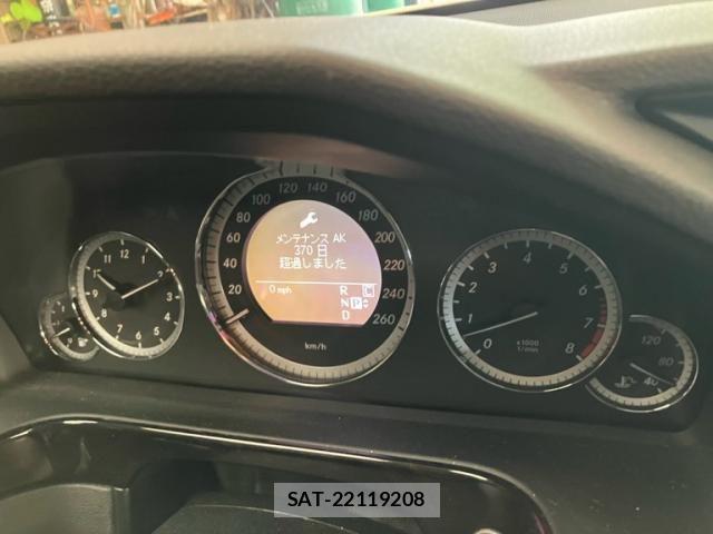 Mercedes Benz E-CLASS 2009-08 8796625-18