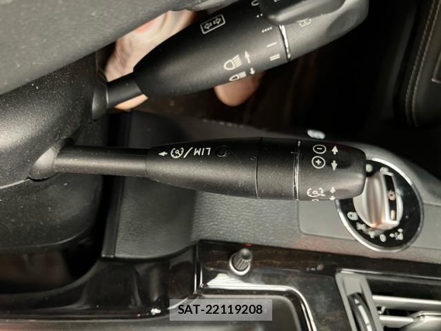 Mercedes Benz E-CLASS 2009-08 8796625-22