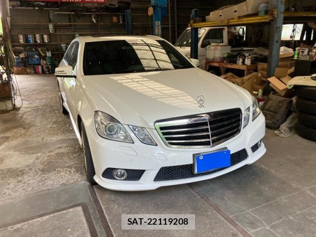 Mercedes Benz E-CLASS 2009-08 8796625-4