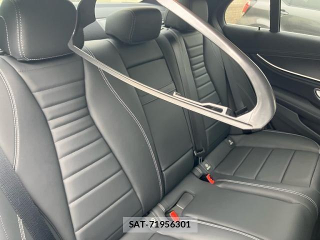 Mercedes Benz E-CLASS 2022-12 8830251-11