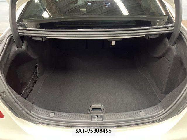 Mercedes Benz E-CLASS 2020-01 8849765-11