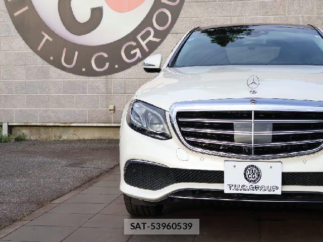 Mercedes Benz E-CLASS 2017-08 8849763-4