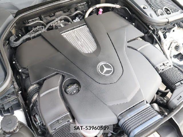 Mercedes Benz E-CLASS 2017-08 8849763-5