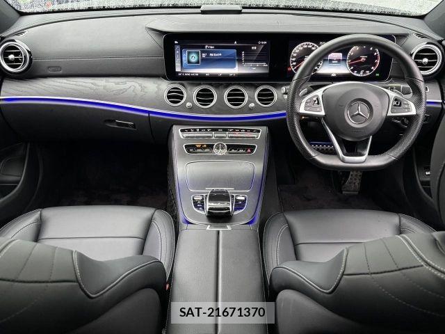 Mercedes Benz E-CLASS 2018-06 8871424-1