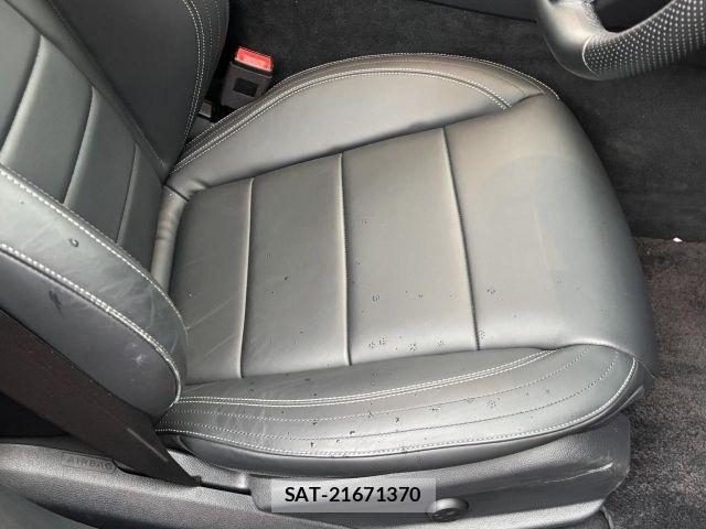 Mercedes Benz E-CLASS 2018-06 8871424-5