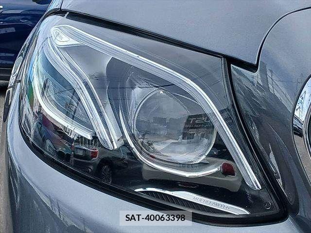 Mercedes Benz E-CLASS 2016-08 8880722-20
