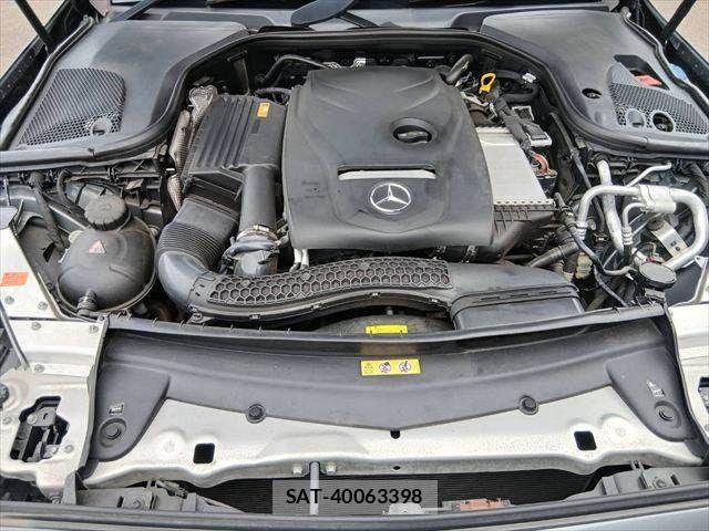 Mercedes Benz E-CLASS 2016-08 8880722-27