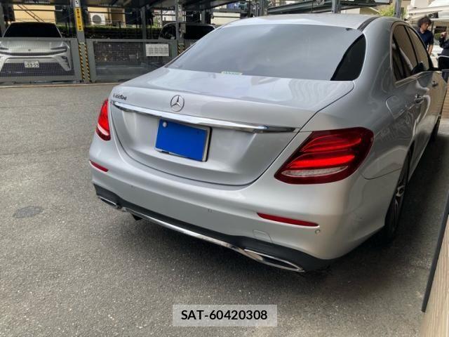 Mercedes Benz E-CLASS 2017-12 8880726-3