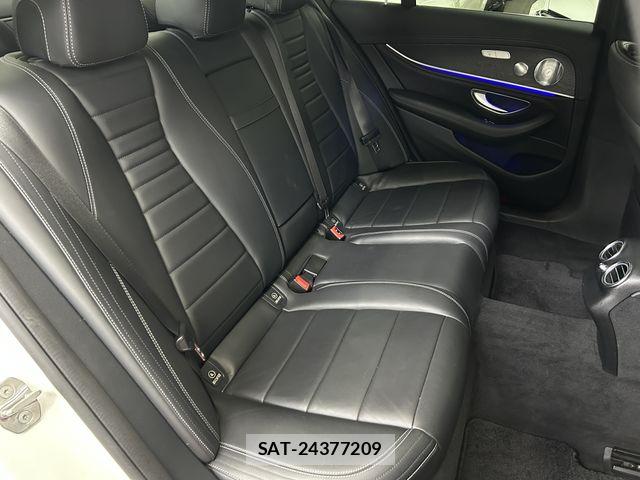 Mercedes Benz E-CLASS 2016-08 8880723-11