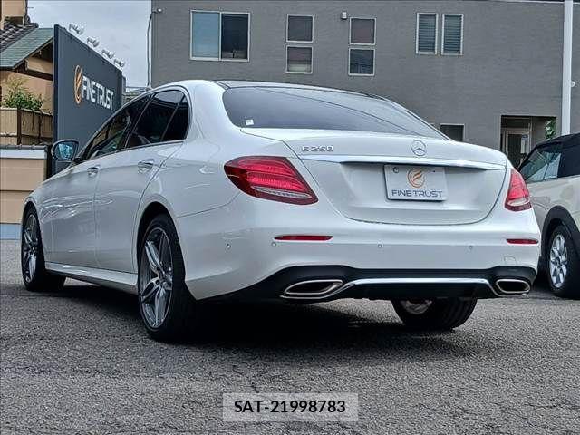 Mercedes Benz E-CLASS 2016-08 8880724-18