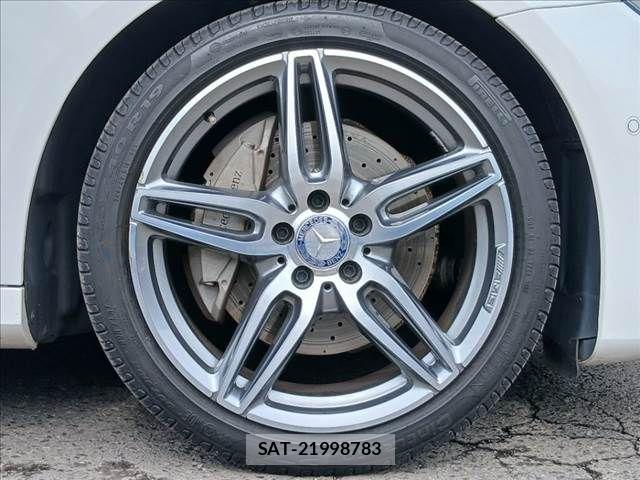 Mercedes Benz E-CLASS 2016-08 8880724-25