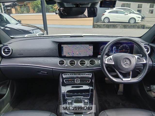 Mercedes Benz E-CLASS 2016-08 8880724-2