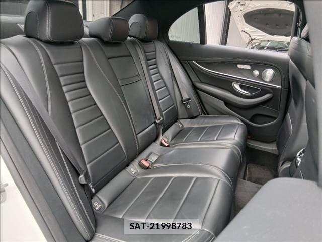Mercedes Benz E-CLASS 2016-08 8880724-8