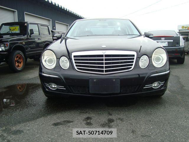 Mercedes Benz E-CLASS 2008-03 8880725-1