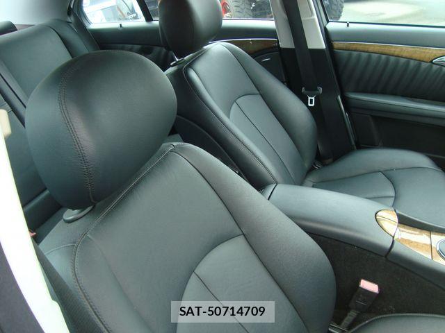 Mercedes Benz E-CLASS 2008-03 8880725-7