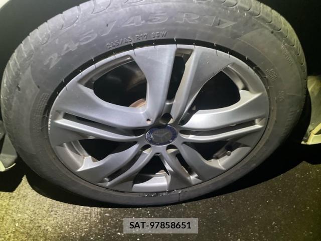 Mercedes Benz E-CLASS 2011-11 8880729-6