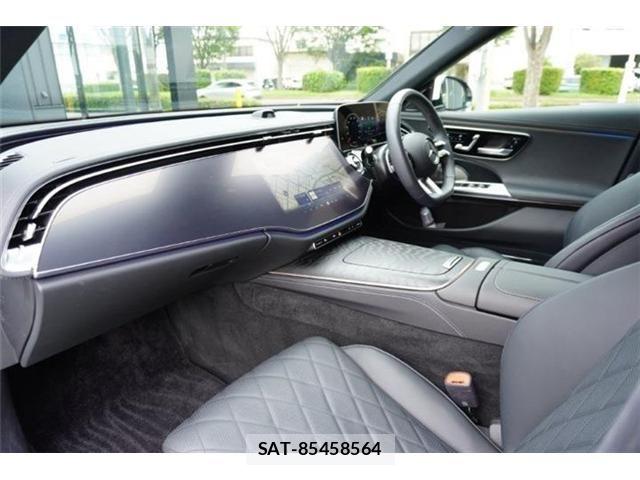 Mercedes Benz E-CLASS 2024-01 8880720-17