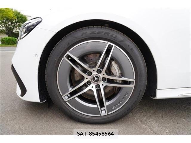 Mercedes Benz E-CLASS 2024-01 8880720-7