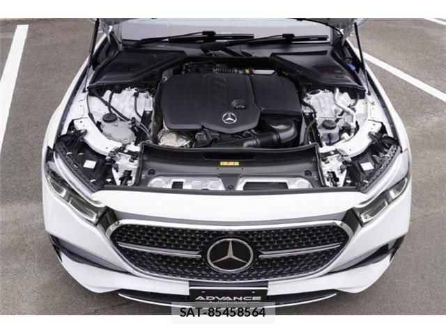 Mercedes Benz E-CLASS 2024-01 8880720-8