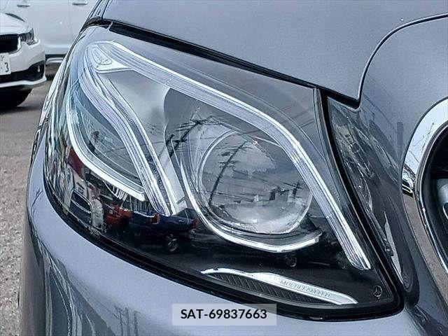 Mercedes Benz E-CLASS 2016-09 8880721-20