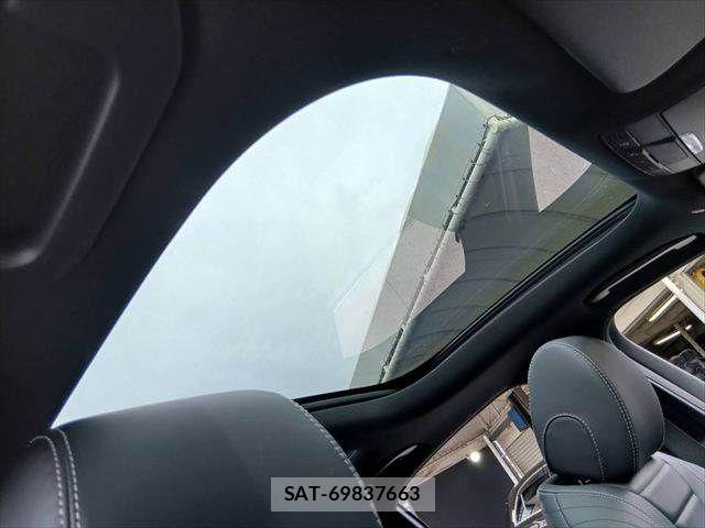 Mercedes Benz E-CLASS 2016-09 8880721-3