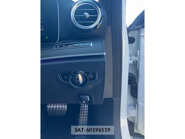 Mercedes Benz E-CLASS 2018-03 8883897-15