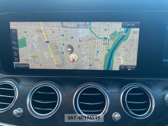 Mercedes Benz E-CLASS 2018-03 8883897-22