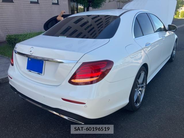 Mercedes Benz E-CLASS 2018-03 8883897-2
