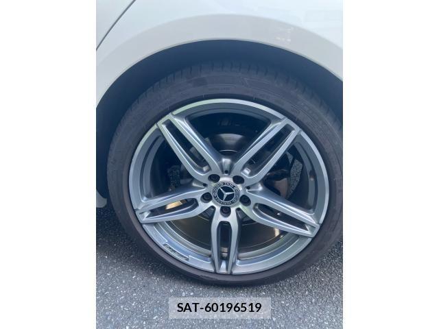 Mercedes Benz E-CLASS 2018-03 8883897-4