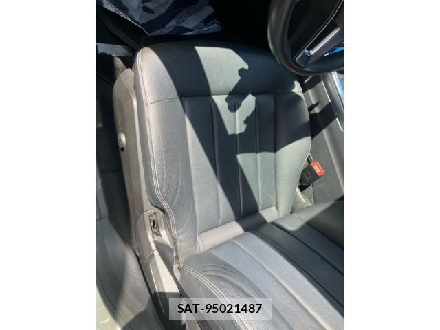 Mercedes Benz E-CLASS 2013-08 7562417-16
