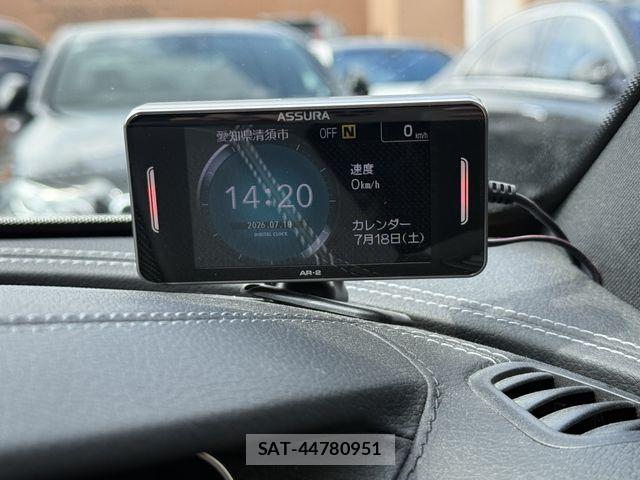 Mercedes Benz E-CLASS 2017-09 8315391-22
