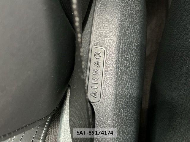 Mercedes Benz E-CLASS 2017-10 8315390-13