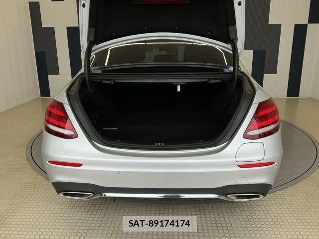Mercedes Benz E-CLASS 2017-10 8315390-15