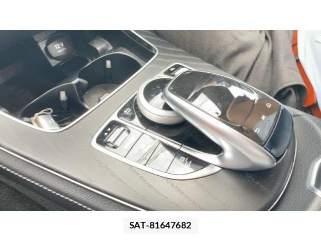 Mercedes Benz E-CLASS 2018-06 8660187-16