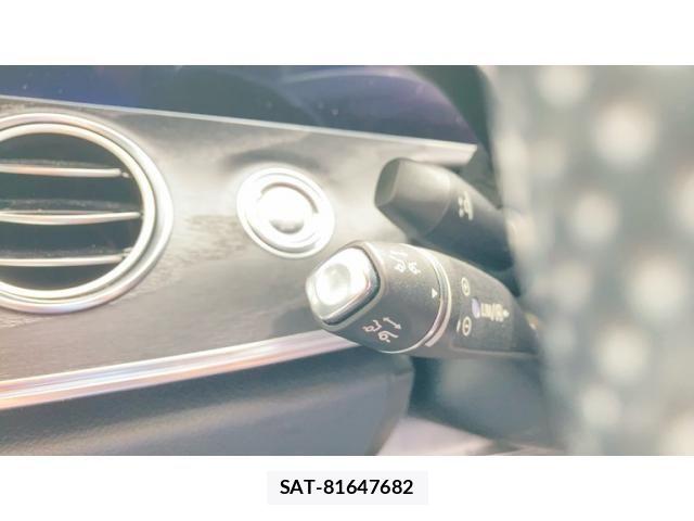 Mercedes Benz E-CLASS 2018-06 8660187-27