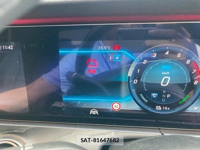 Mercedes Benz E-CLASS 2018-06 8660187-29