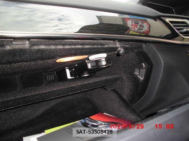 Mercedes Benz E-CLASS 2013-09 1347126-16