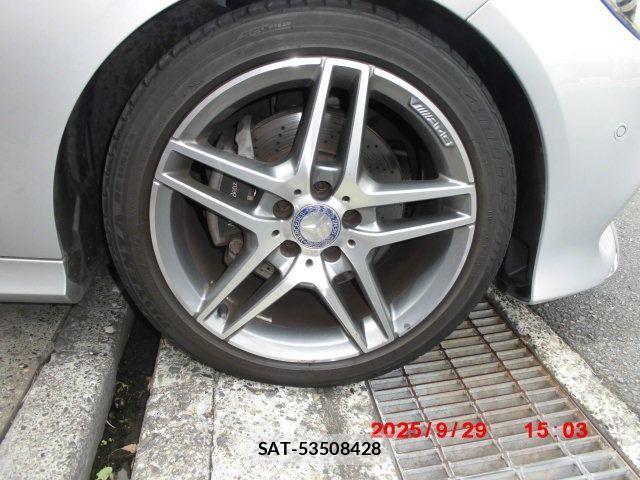 Mercedes Benz E-CLASS 2013-09 1347126-17