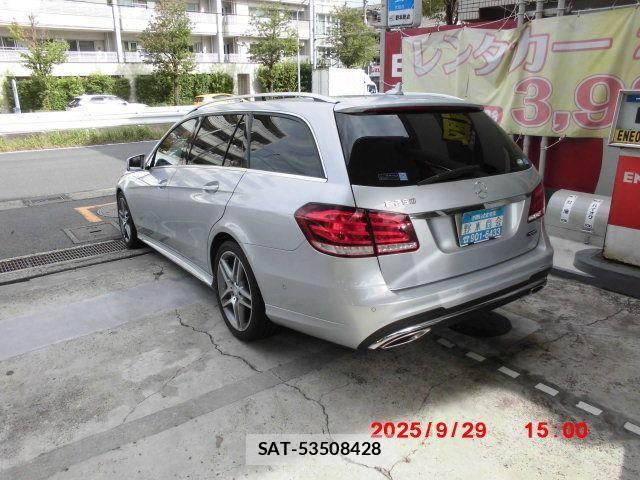 Mercedes Benz E-CLASS 2013-09 1347126-5