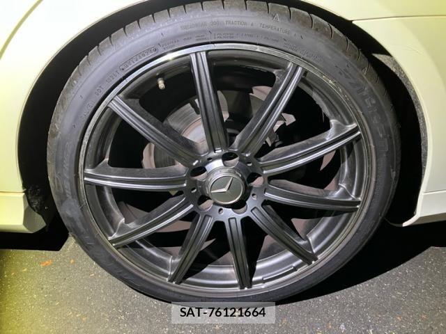 Mercedes Benz E-CLASS 2014-12 1429286-10