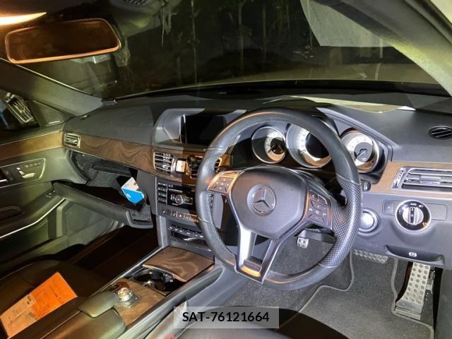 Mercedes Benz E-CLASS 2014-12 1429286-18