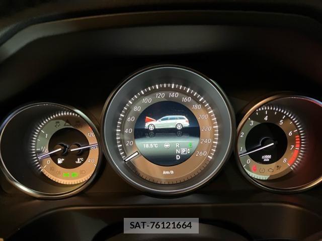 Mercedes Benz E-CLASS 2014-12 1429286-23