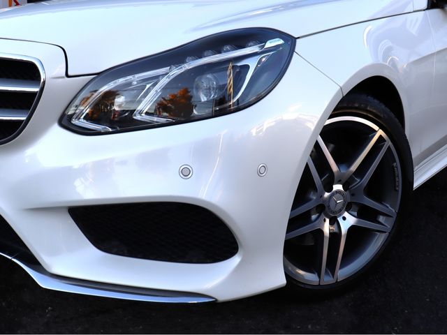 Mercedes Benz E-CLASS 2014-01 1464114-21