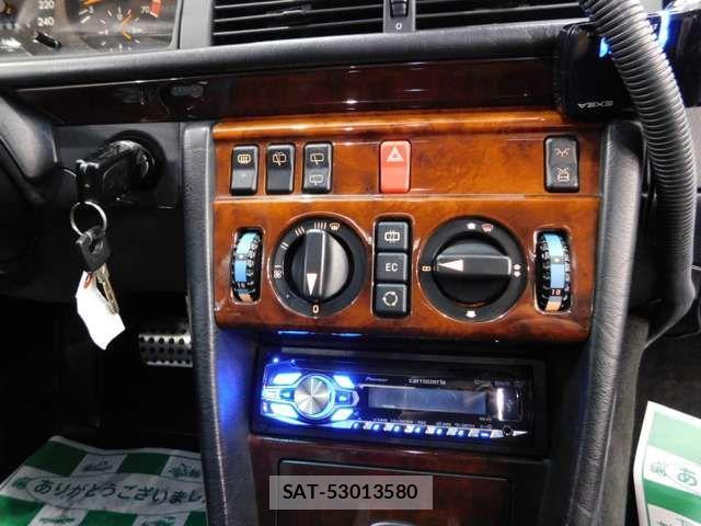 Mercedes Benz E-CLASS 1995-11 2669967-5