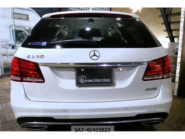 Mercedes Benz E-CLASS 2013-11 2669981-2